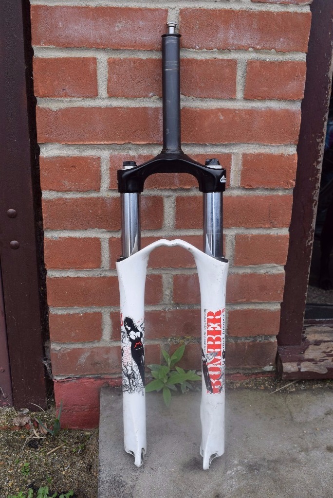 Marzocchi Bomber Dirt Jumper DJ2 Bicycle forks. Working Order.(11.3