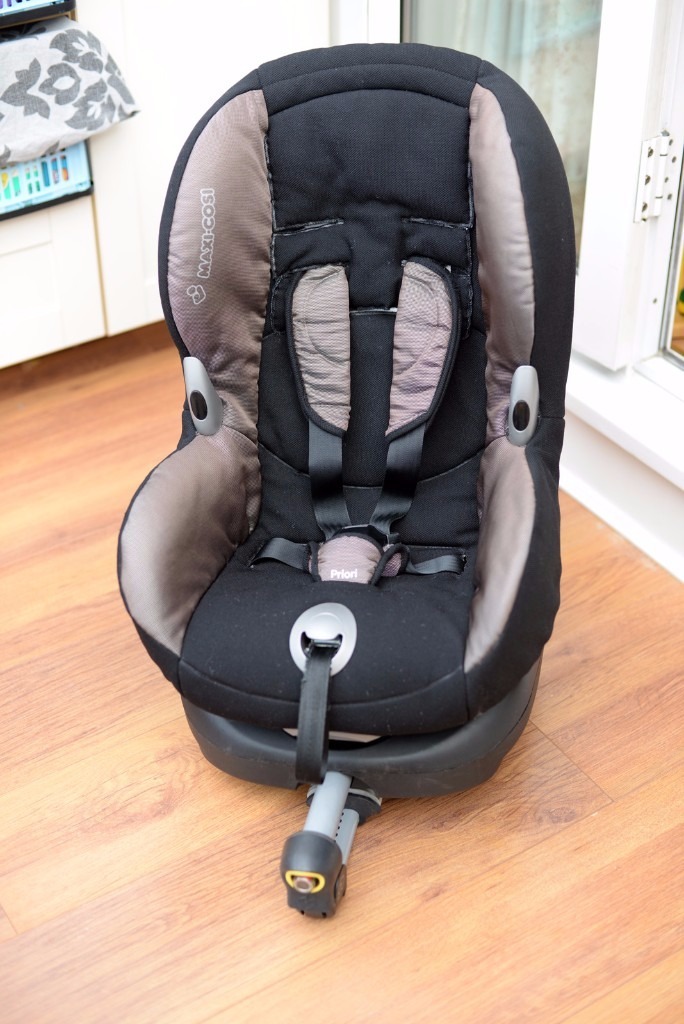 MaxiCosi Priorifix Isofix Car Seat in very clean and good condition