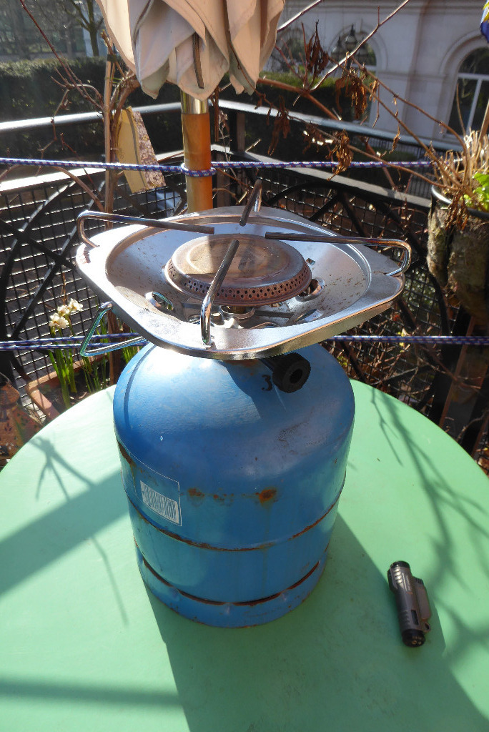 Campingaz Super Carena® Single Burner Stove + Grill, used, gas bottle available separately. in