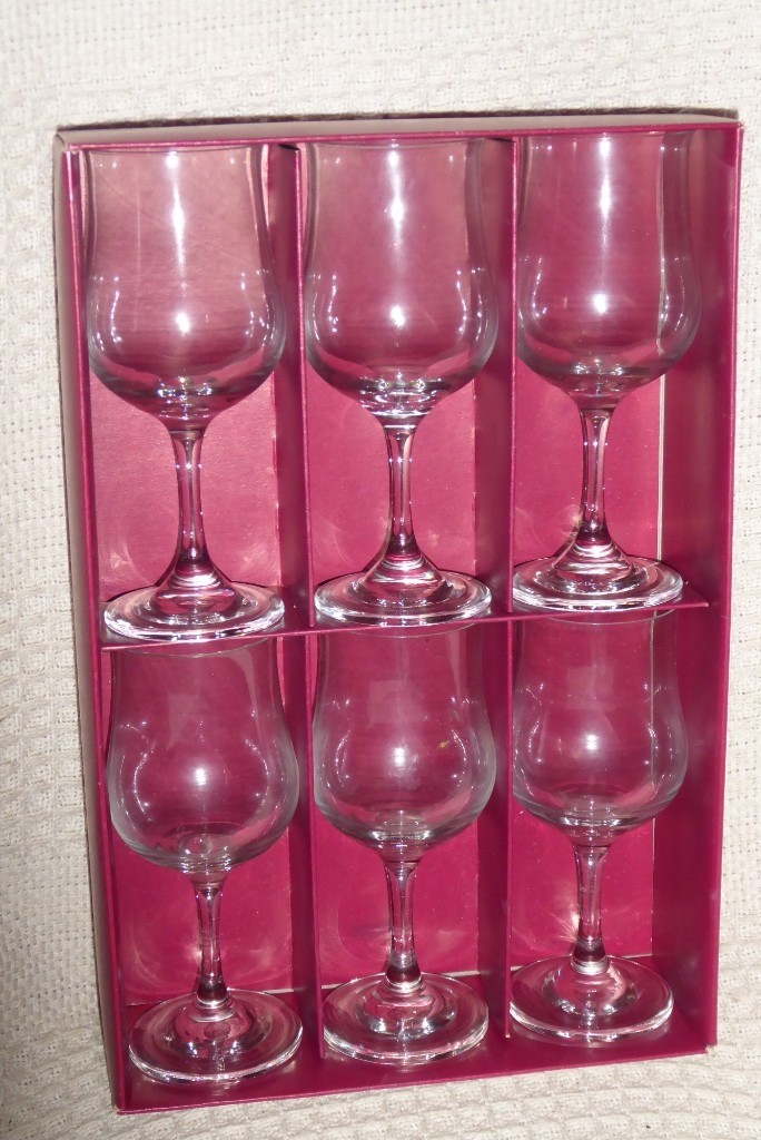 Wine Glasses, DEMA Vintage 6 Goblets with Fine Rim, Boxed, Histon in