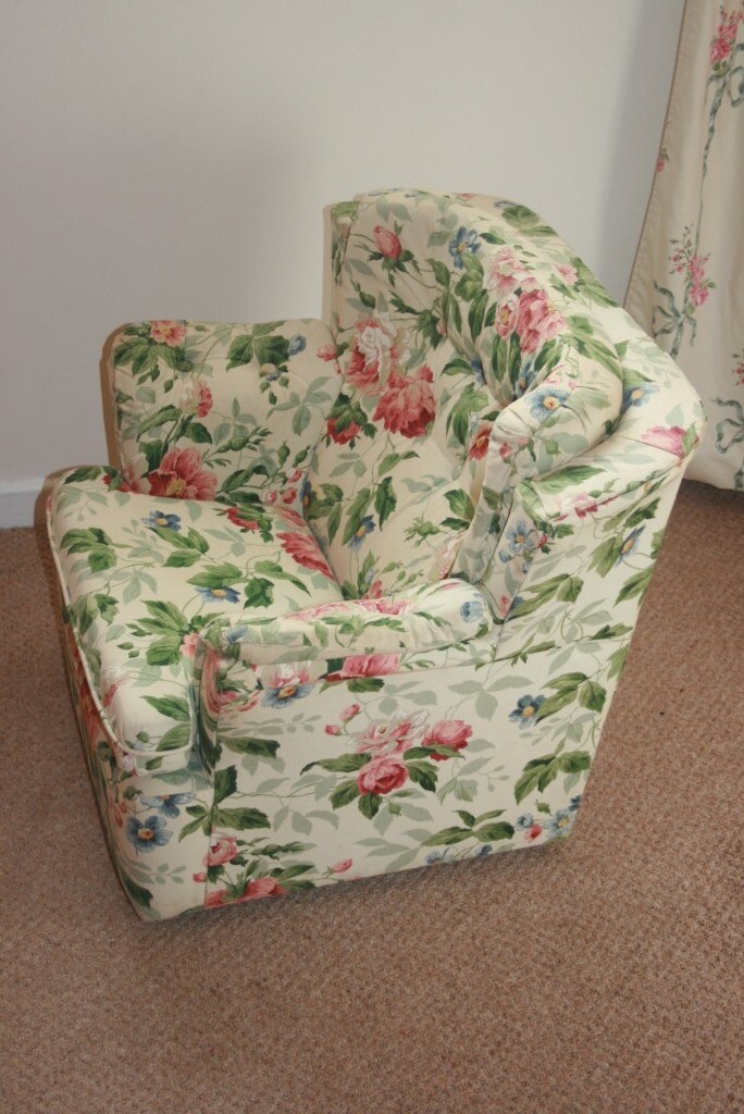 Charming Vintage Child/ Dolls Cotton Chintz Floral Armchair Chair in