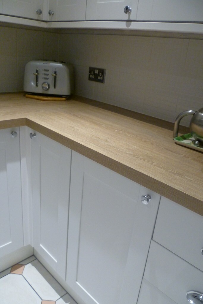 Howdens Oak Effect Worktop. 187cm x 62cm (perfect for breakfast bar