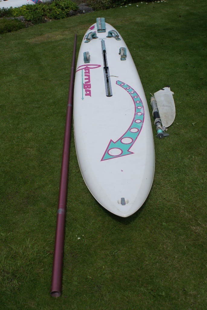 Bic Bamba Windsurf board with mast, boom and three sails in Norwich