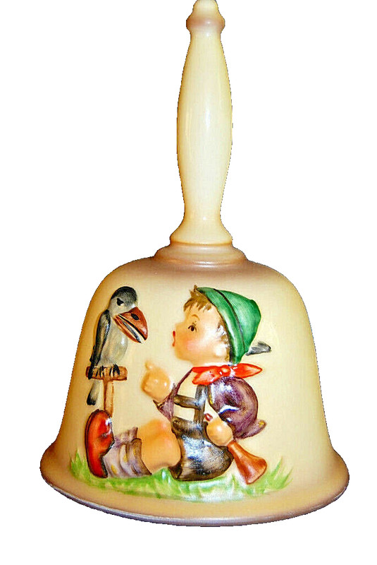 1986 Goebel/Hummel Annual Bell Retired  Sing Along  S3523