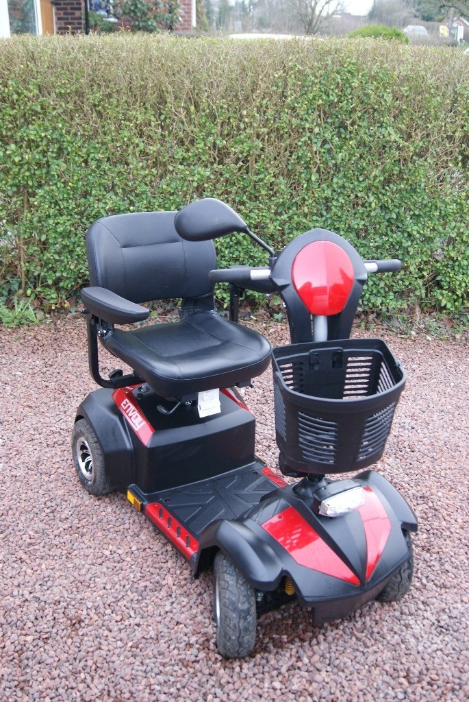 DRIVE ENVOY LONG RANGE 4 MPH MOBILITY SCOOTER AS NEW in Poynton