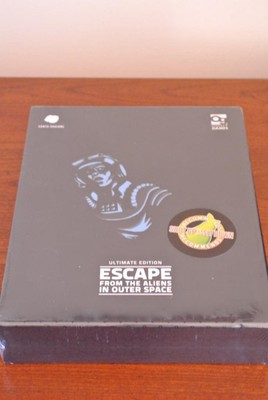 Escape from the Aliens in Outer Space - ULTIMATE Edition Osprey Games Board Game