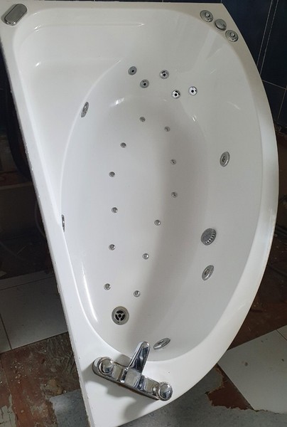 Jacuzzi Bath for sale in UK | 54 used Jacuzzi Baths