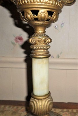 ANTIQUE BRADLEY & HUBBARD BANQUET PARLOR LAMP B&H ORNATE HAND PAINTED SHADE 32