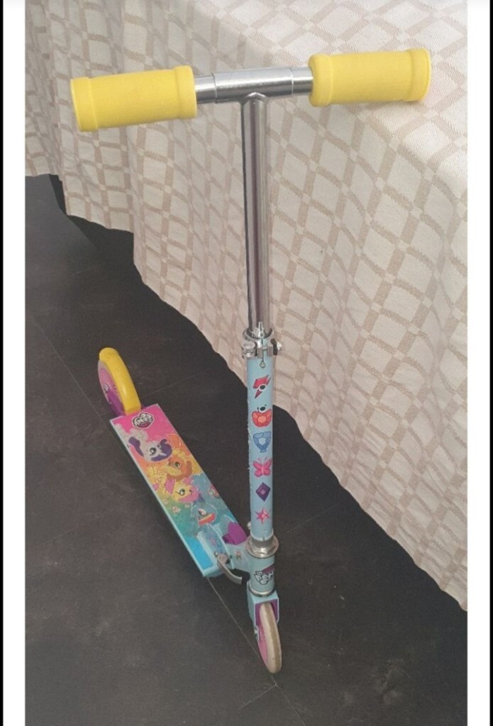 My Little Pony Folding Scooter In line In Bradford West Yorkshire 