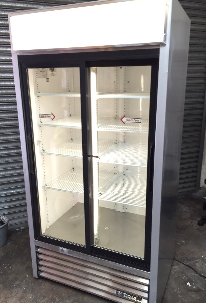 Double sliding door fridge , drinks, foods, fridge in St Anns