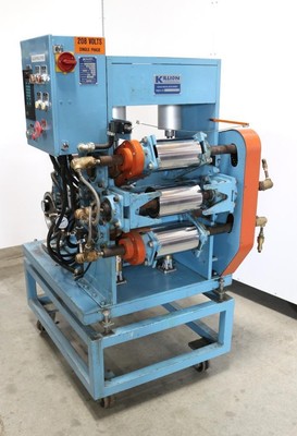 Killion Davis Standard Model: 3 Roll 8