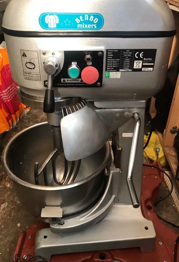 Commercial food mixer dough mixer very good condition in Trafford