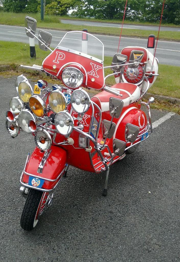 2012 Vespa  px 125 mod  scooter in Cleethorpes 