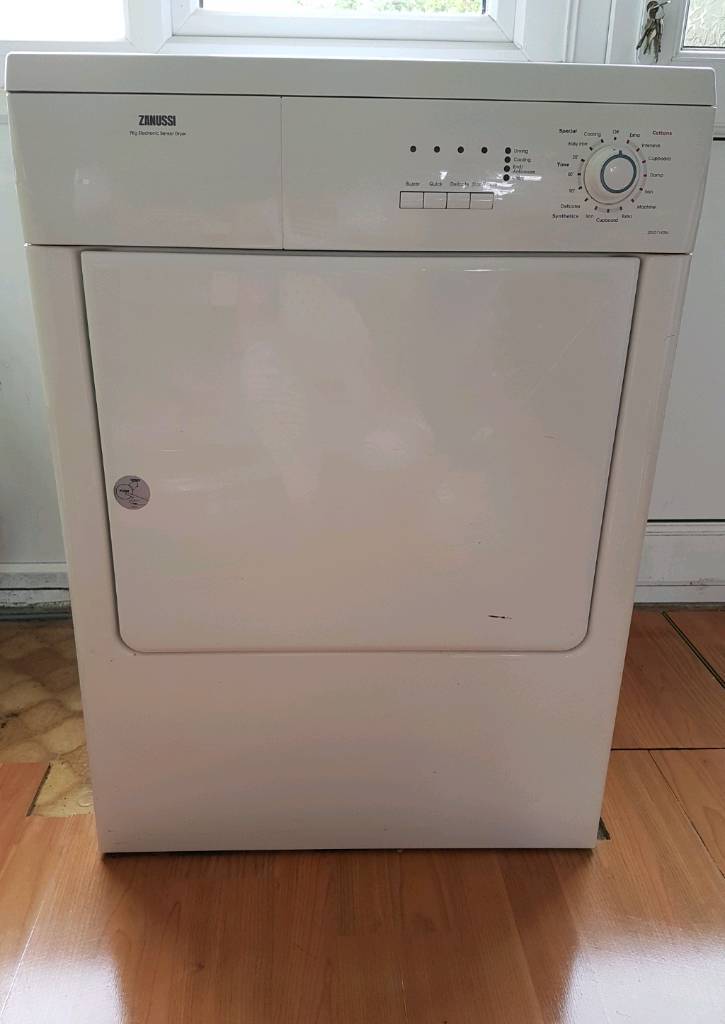 Zanussi 7kg Electronic Sensor Tumble Dryer in Gorleston, Norfolk