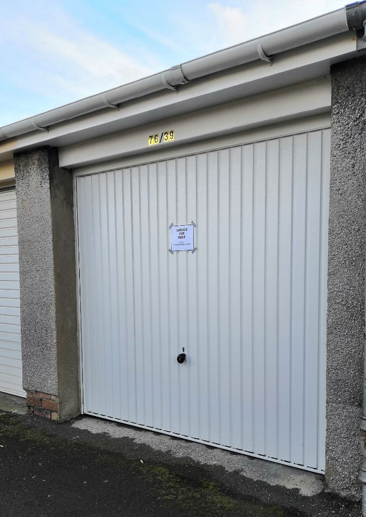 Garage/lock up for rent, Comely Bank, Edinburgh in New Town