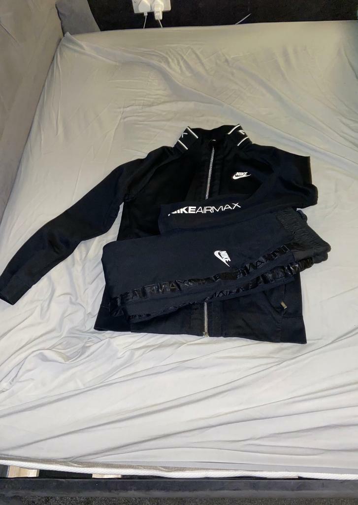 nike 270 hoodie