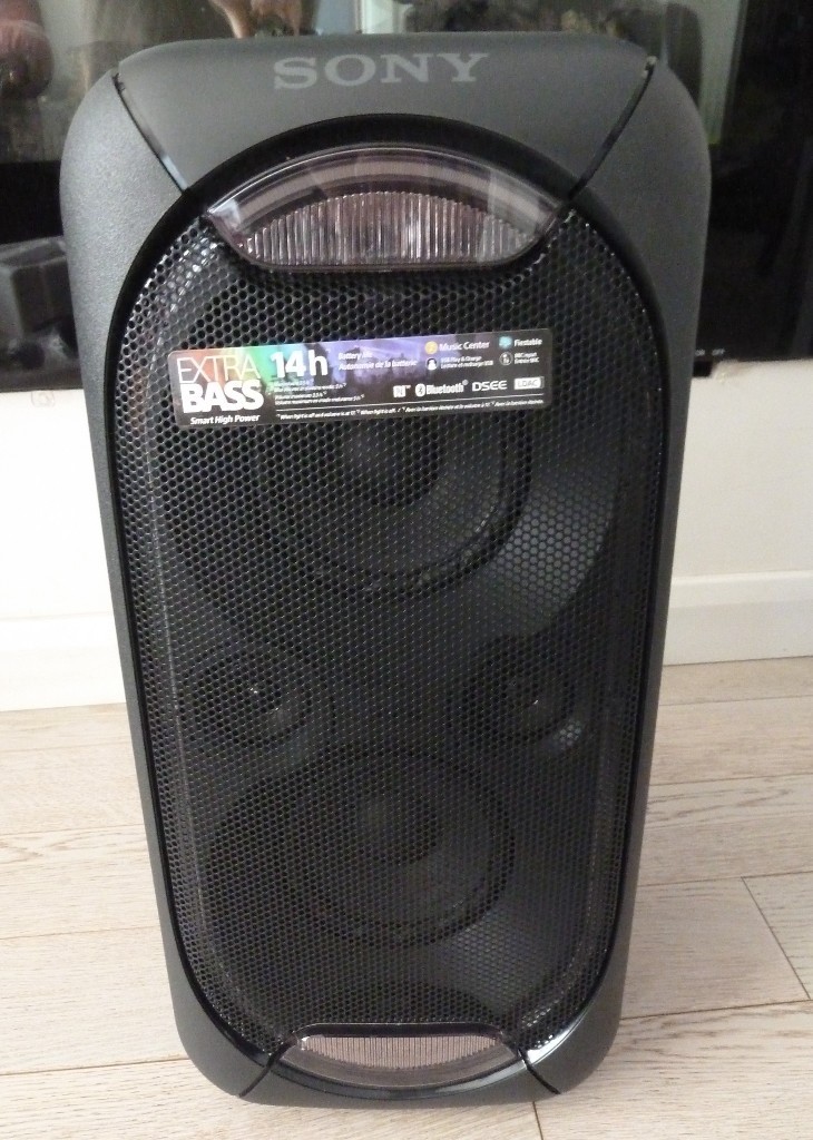 Sony GTK XB60 High Power Rechargeable Portable Audio System with Bluetooth in Longwell Green