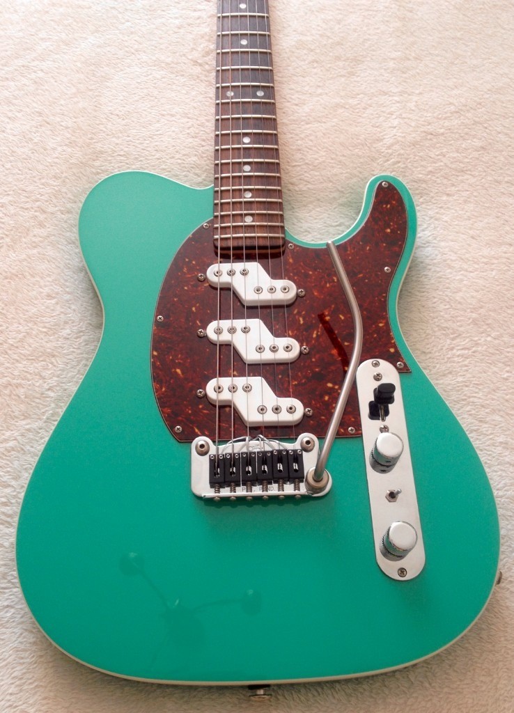 Lovely Leo Fender G&L USA Asat Custom Z3 Electric guitar A cross