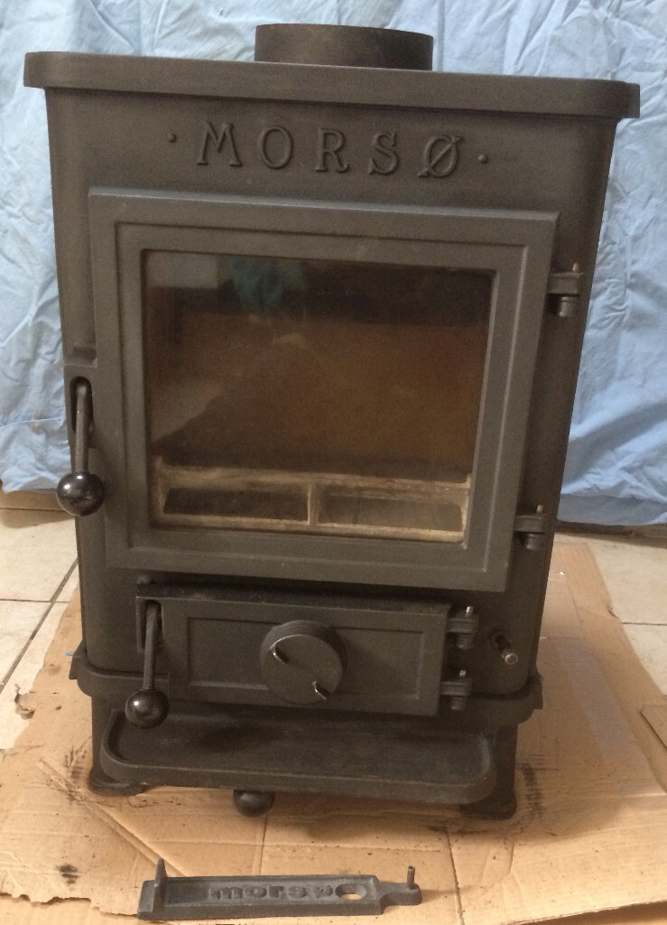 Morso Squirrel 1430 cleanheat multifuel stove in Ely