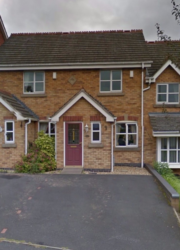 A Wonderful 2 Bedroom SemiDetached House to rent on Malthouse Drive