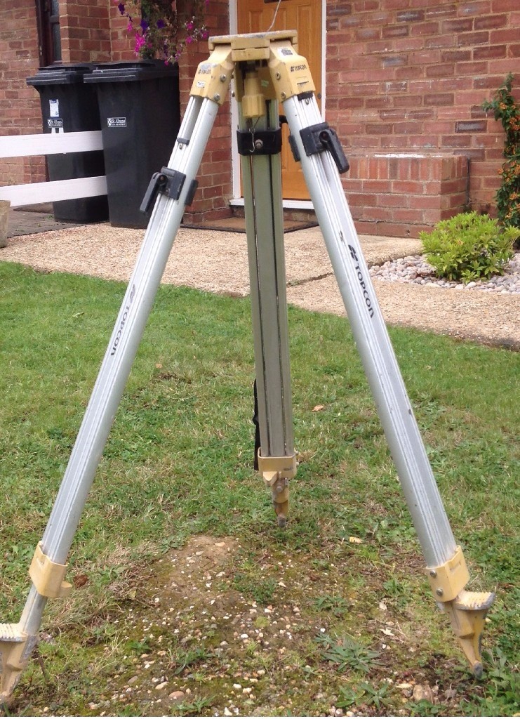 Topcon Aluminium Laser Level Tripod Stand TP110 in St Albans