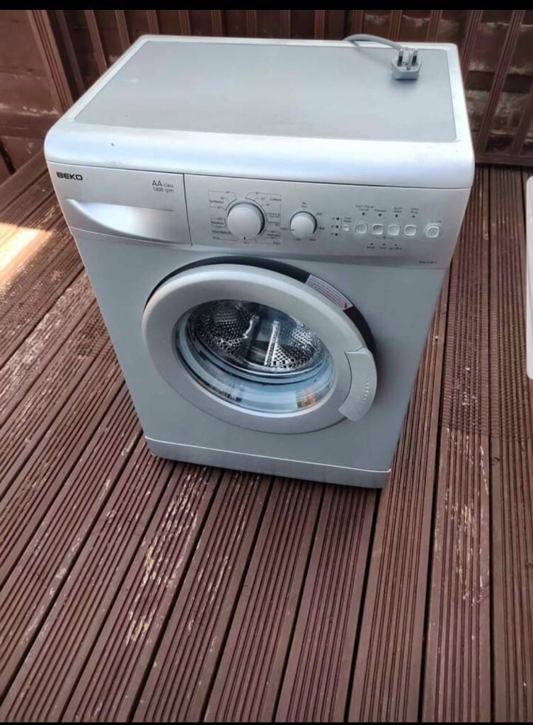 Beko silver washing machine. Can deliver. in Droylsden, Manchester
