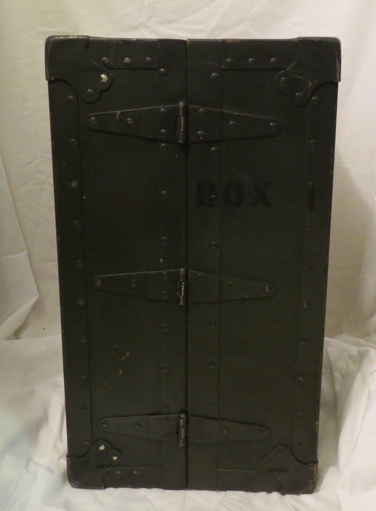VINTAGE U.S. MILITARY ARMY SPARE PARTS CASE / TRUNK