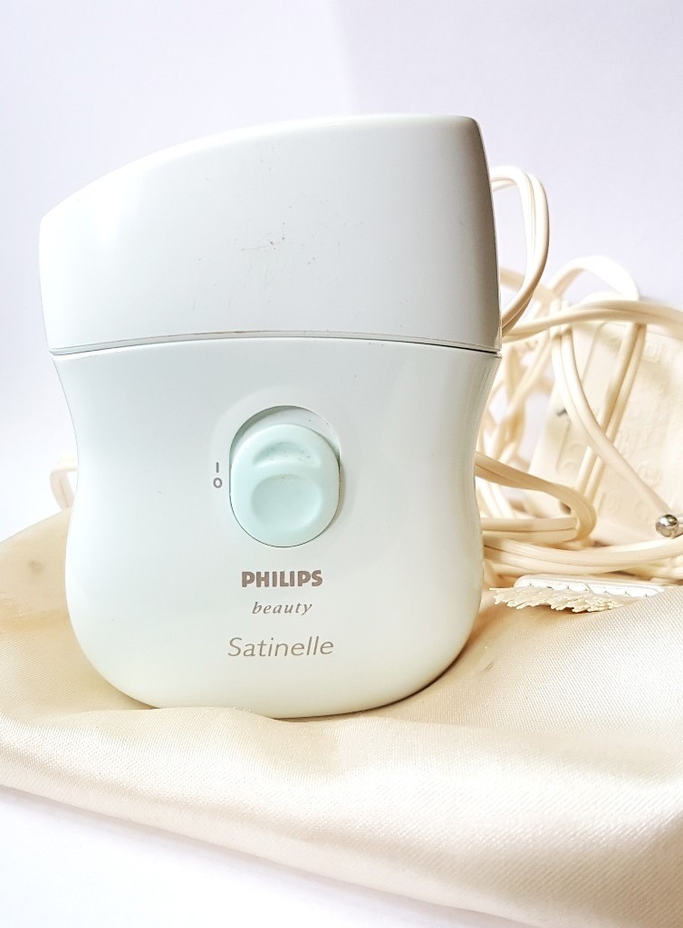 Philips Beauty Satinelle Epilator light blue in Beeston
