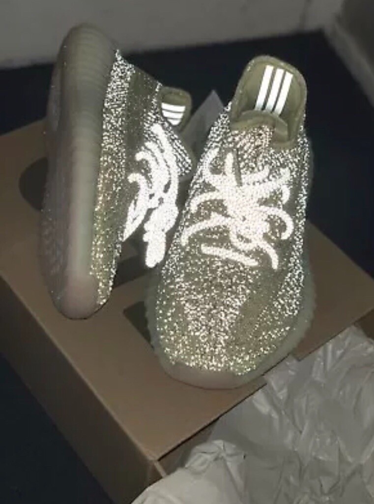 Adidas Yeezy Boost 350 V2 Antlia REFLECTIVE US 4.5 UK4 | in Barnet, London | Gumtree Adidas Yeezy Boost 350 V2 Antlia REFLECTIVE US 4.5 UK4 | in Barnet, London | Gumtree