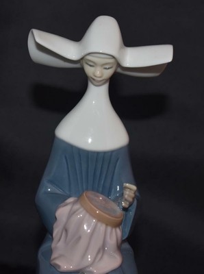 Lladro Figurine 