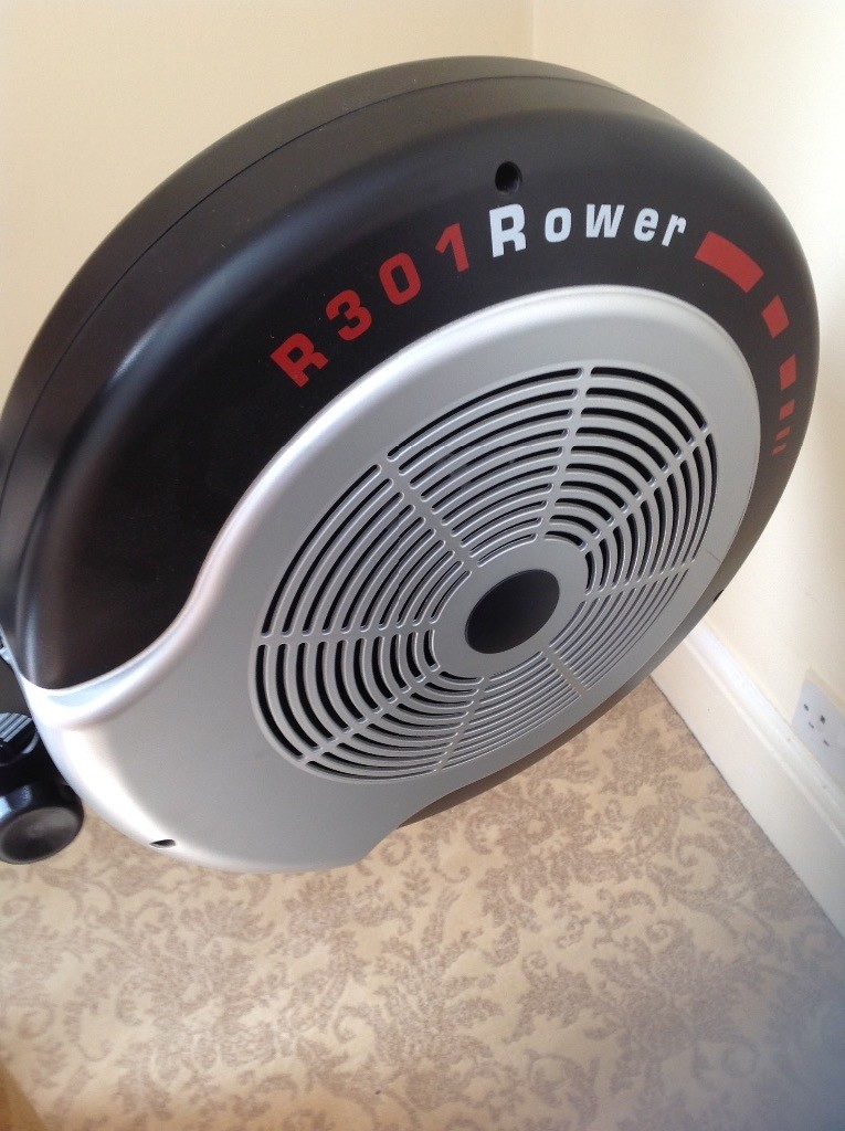 York Fitness R301 rower. Excellent condition. No timewasters please