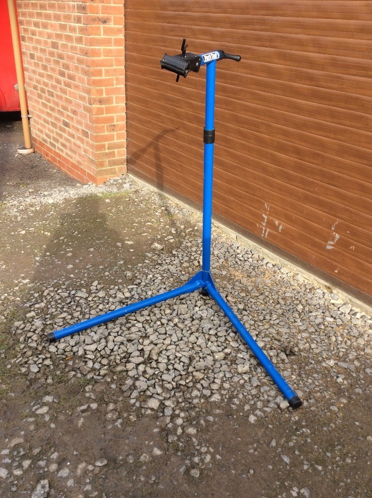 Cycle work stand in Northallerton, North Yorkshire Gumtree