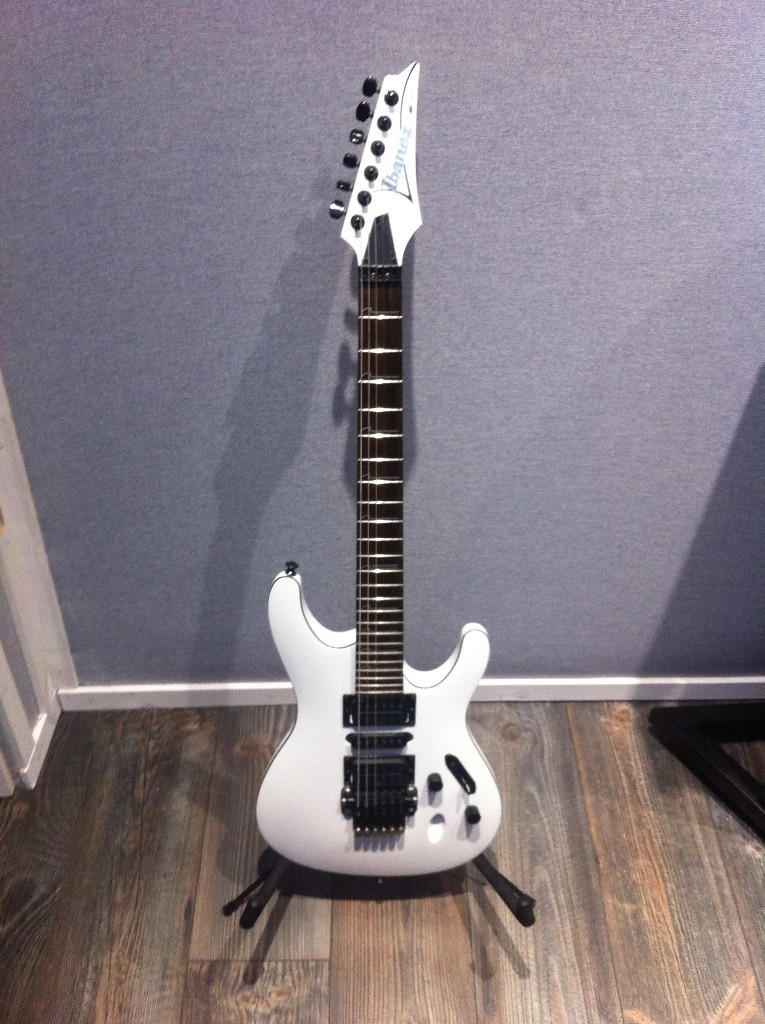 White Ibanez Guitar for sale. in Meadowbank, Edinburgh Gumtree