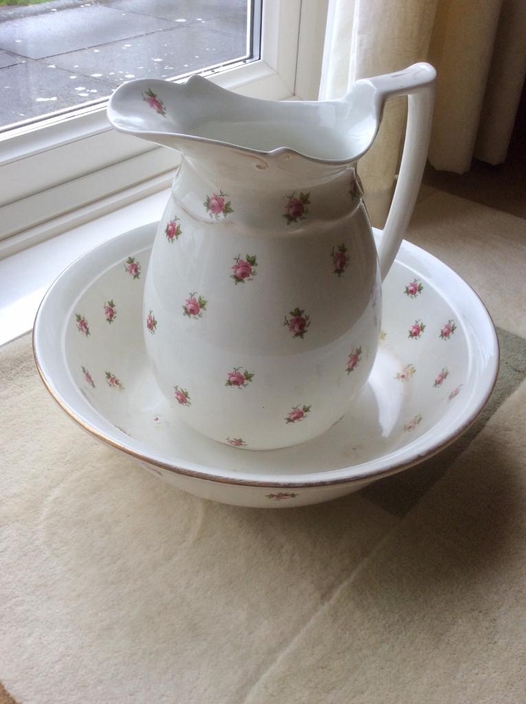 Vintage Large Wash Bowl and Jug Set in Bodmin, Cornwall Gumtree