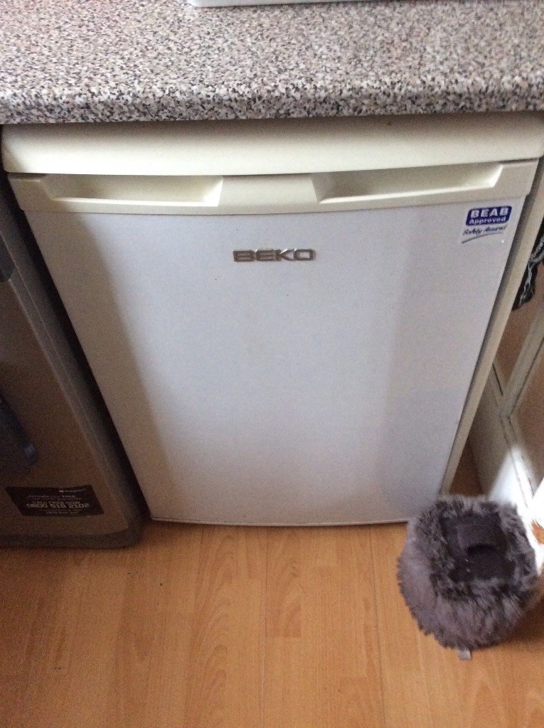 Under counter fridge Beko in Stockport, Manchester Gumtree