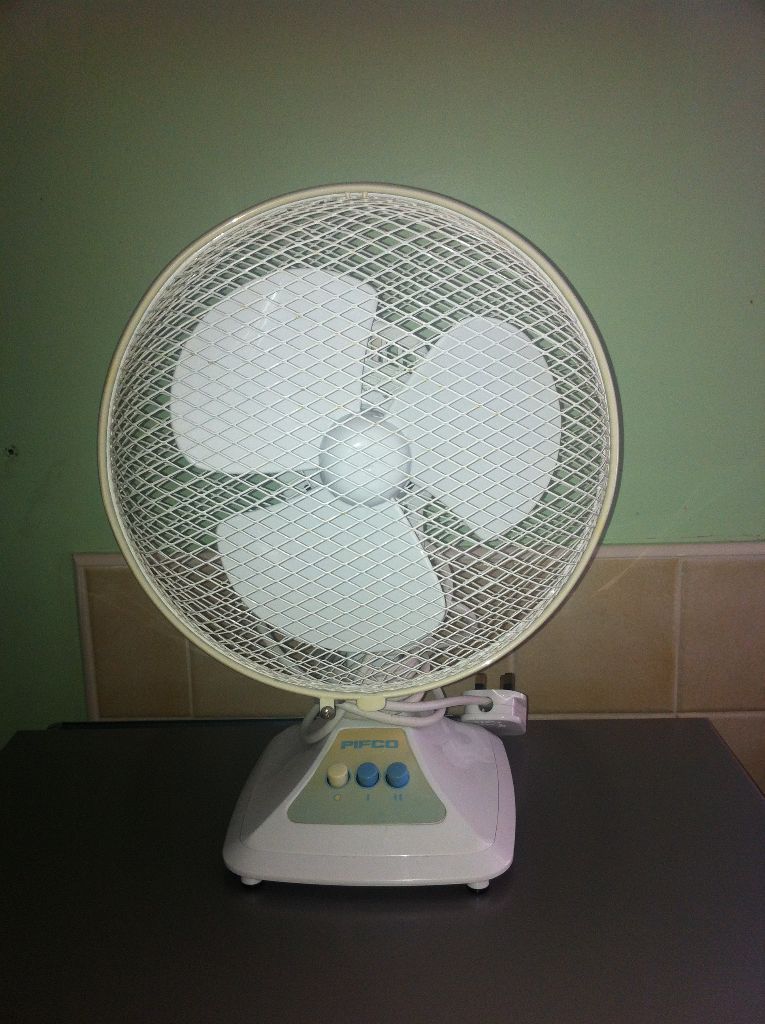 pifco mini fan