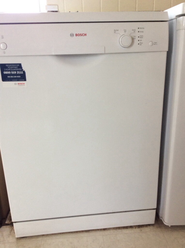 Dishwasher (Bosch) 3 years old in Blairgowrie, Perth and Kinross