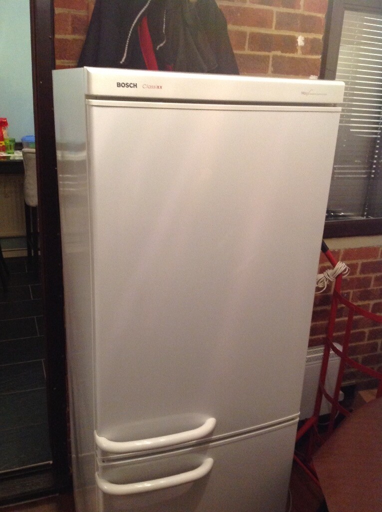 Bosch Classixx Maxx fridge freezer for sale . in Calcot, Berkshire