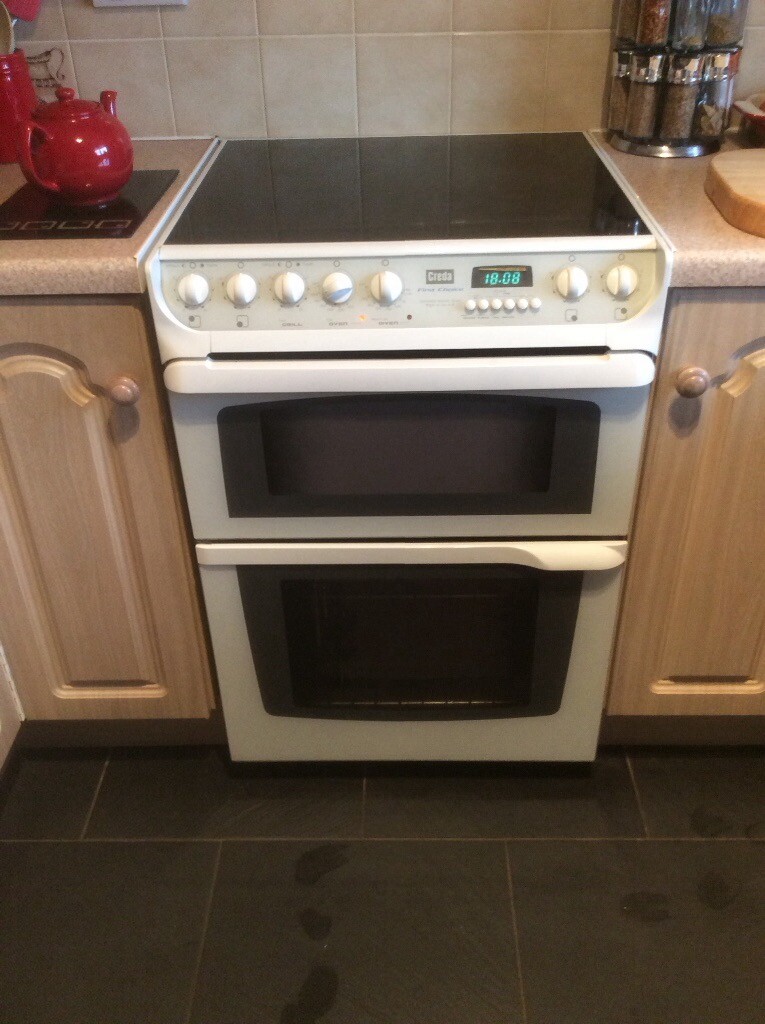 White Creda electric double oven grill, ceramic hob. in Hinckley