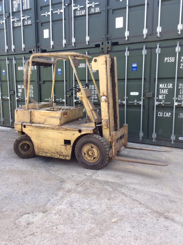 Henley Husk Diesel Fork Lift Yard Truck Forklift Perkins in Sheffield
