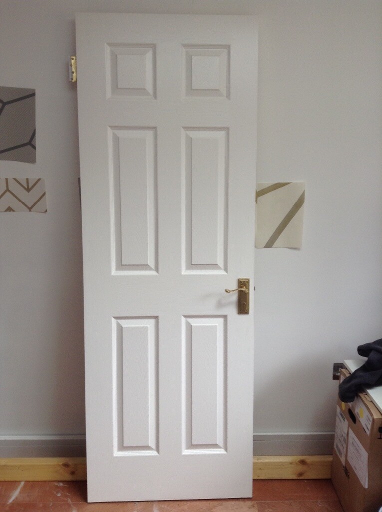 White internal doors 6 panel painted White inc handle in Balerno