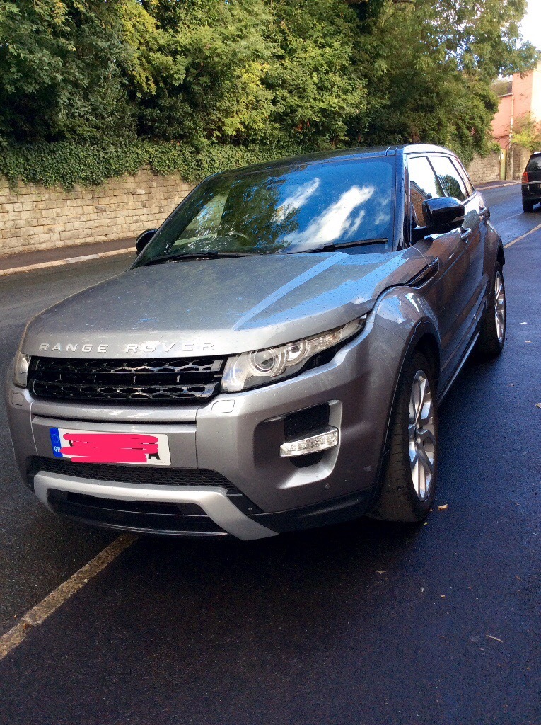 Range Rover evoque dynamic lux, sat nav, FSH, dual screen TV, panoramic