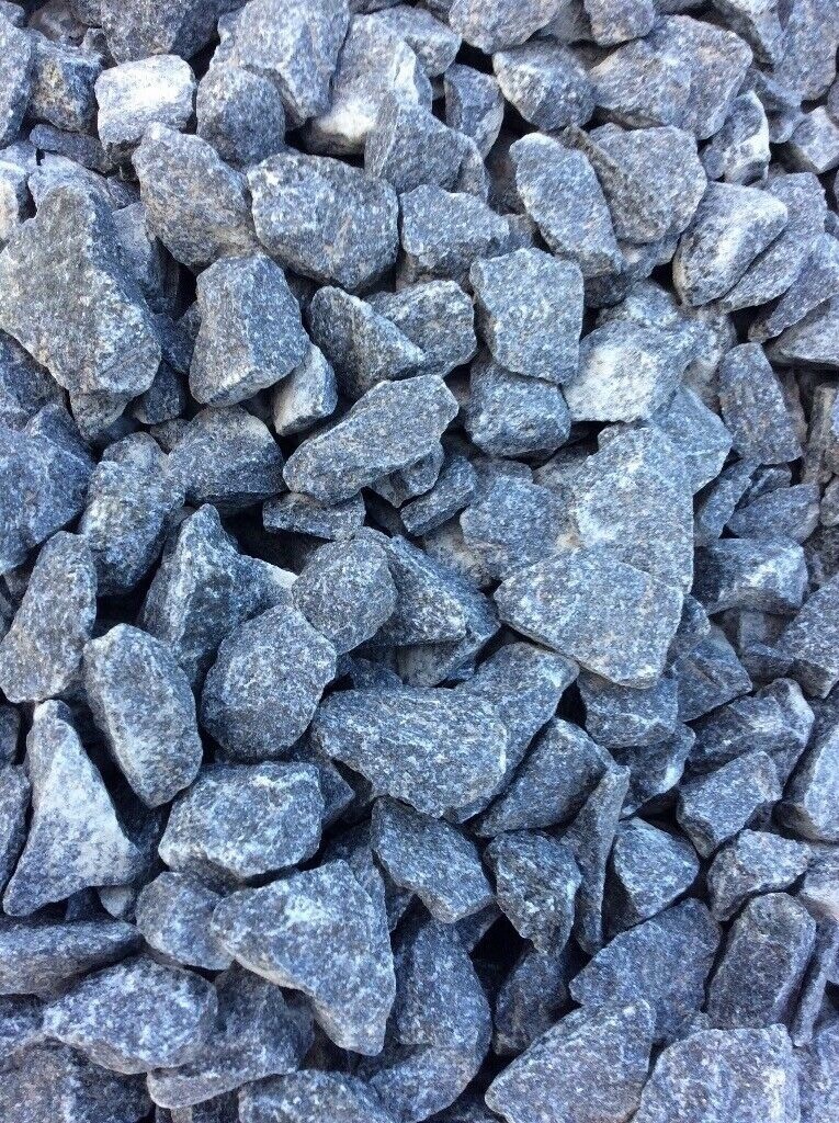 20 mm nevis grey garden and driveway chips/ stones/ gravel in