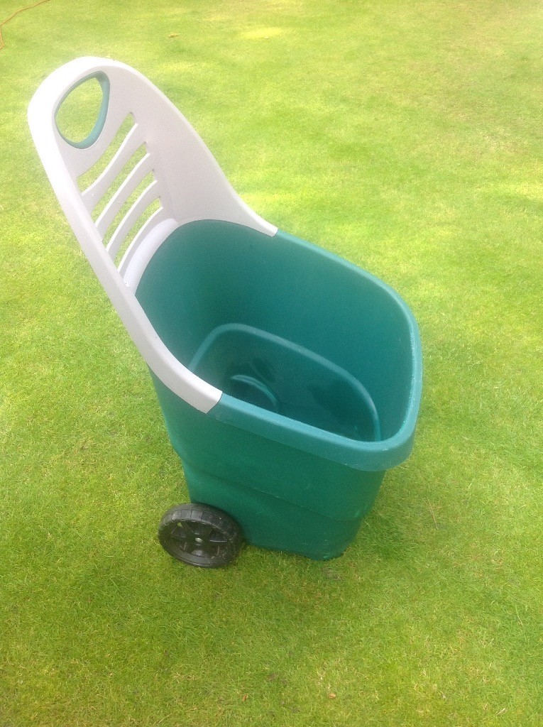 Plastic Wheeled Garden Trug Fasci Garden