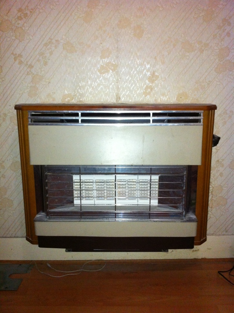 Baxi Bermuda Back boiler with fire front in Thornton Heath, London