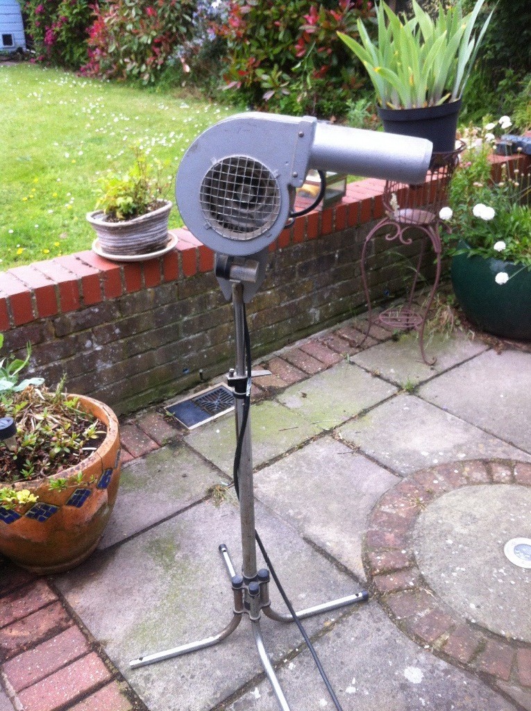 Simpson turbojet dog grooming stand dryer in Rickmansworth