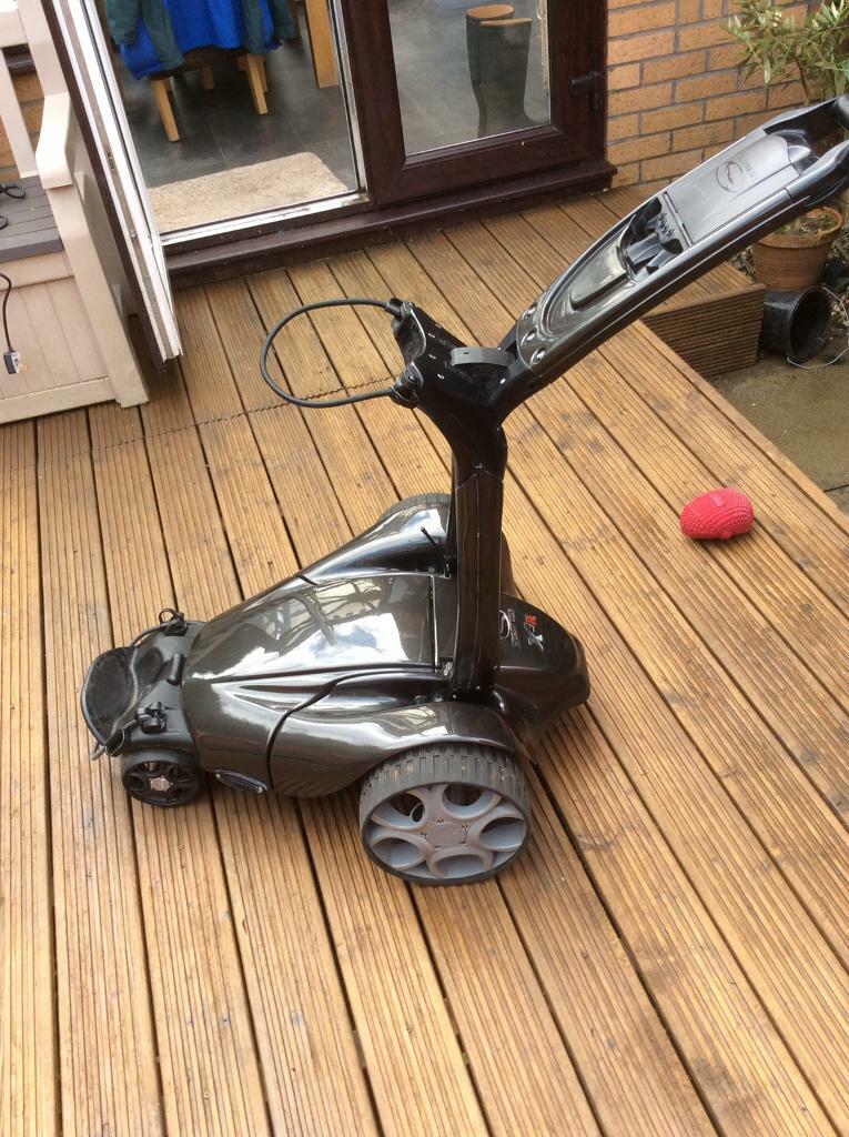 Stewart X3R Remote Controlled Golf Trolley in Knightswood, Glasgow