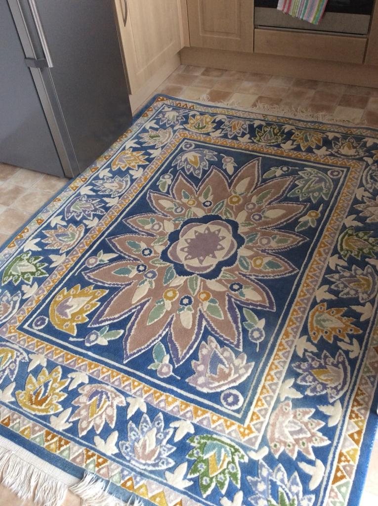 Wool carpet | in Caerphilly | Gumtree
