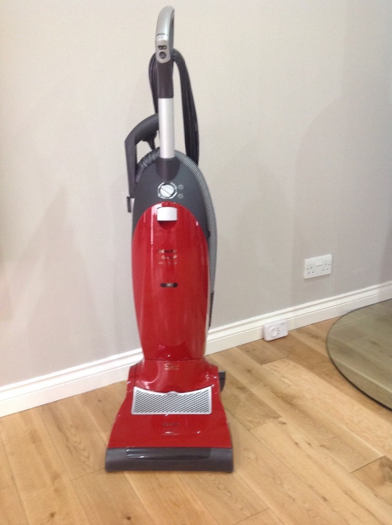 Miele 1800 W Upright Hoover in Livingston, West Lothian Gumtree