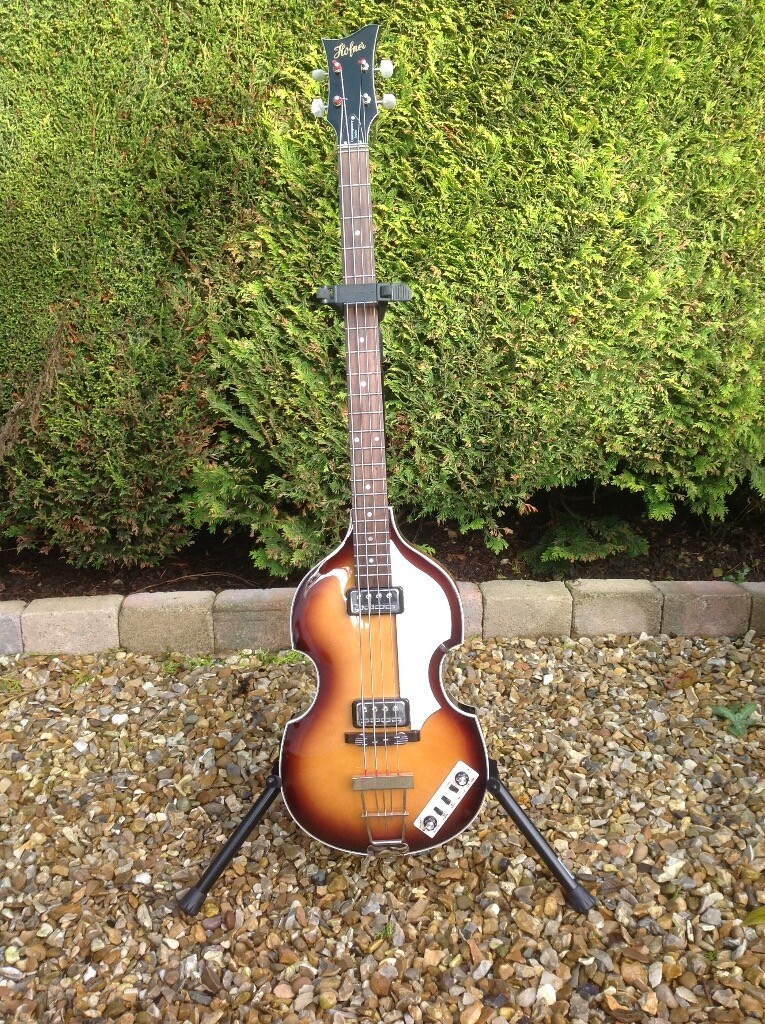 HOFNER HCT 500/1 CONTEMPORARY SERIES BASS GUITAR mint with hard case